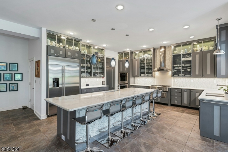 4 Seasons At The Promenade - Residential