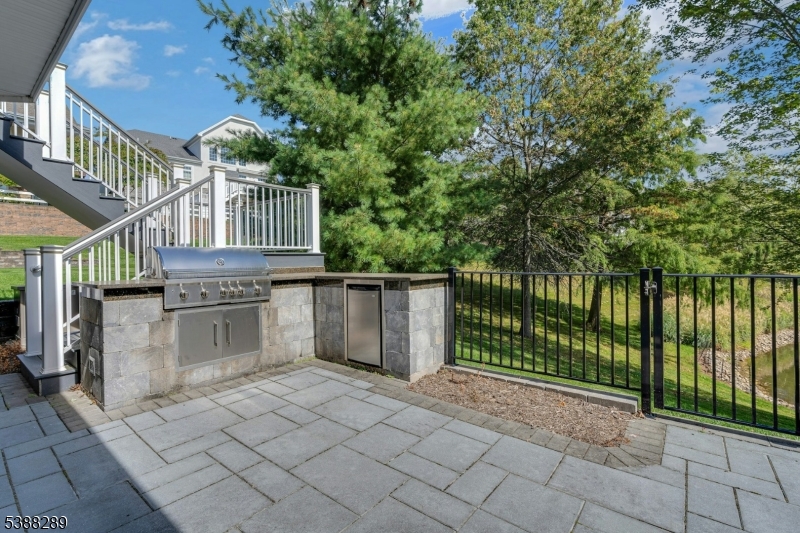 4 Seasons At The Promenade - Residential