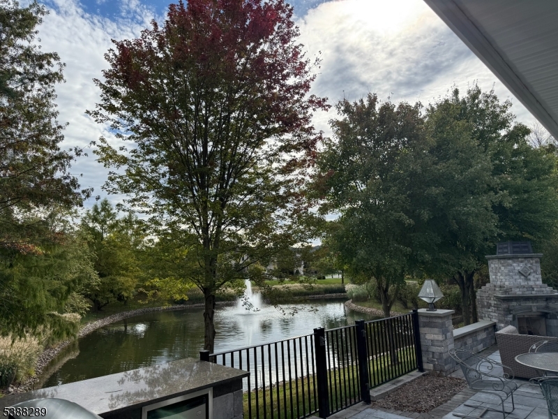 4 Seasons At The Promenade - Residential