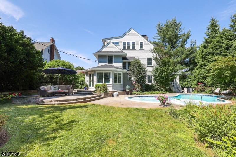 Upper Montclair - Residential