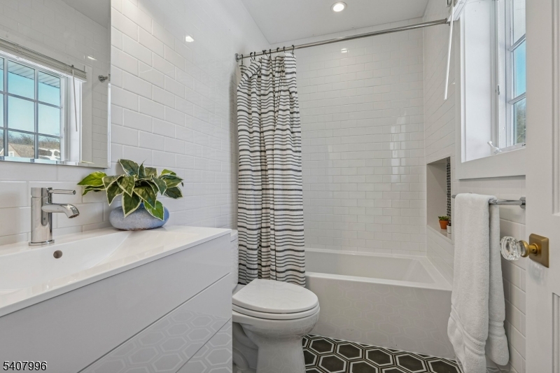 Upper Montclair - Residential