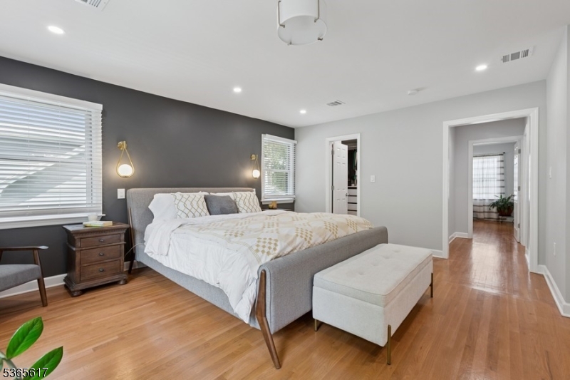 West Orange Twp., New Jersey 07052, United States, 4 Bedrooms Bedrooms, ,4 BathroomsBathrooms,Residential,Coming Soon,156198