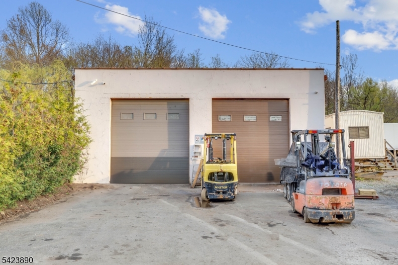 Allen St - Commercial Sale