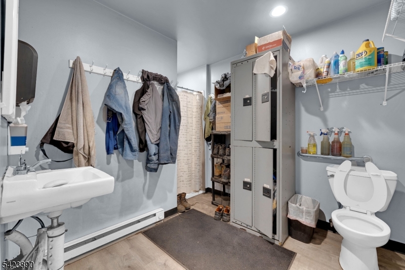 Allen St - Commercial Sale