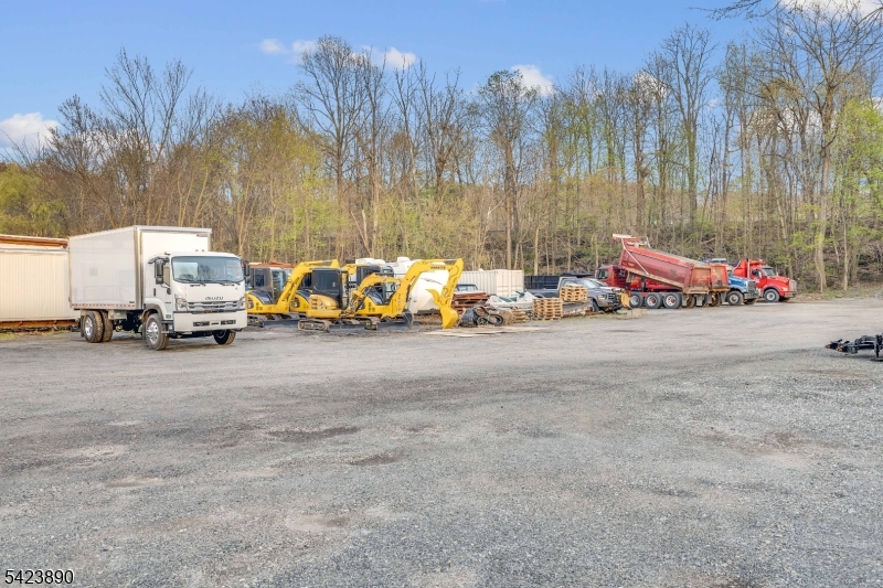 Allen St - Commercial Sale