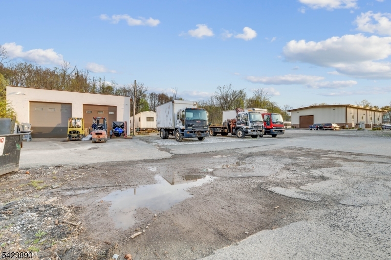 Allen St - Commercial Sale