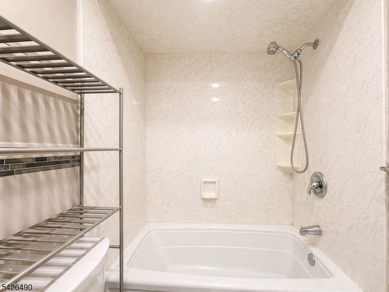 Somerset Park Condo Associa - Residential