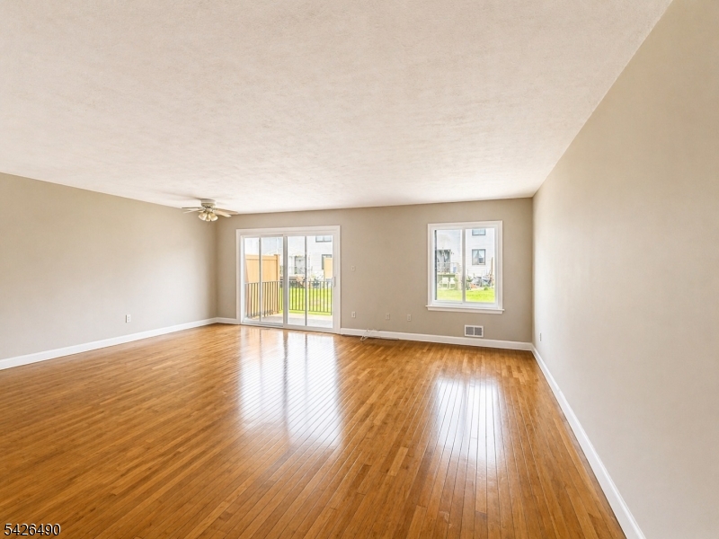Somerset Park Condo Associa - Residential