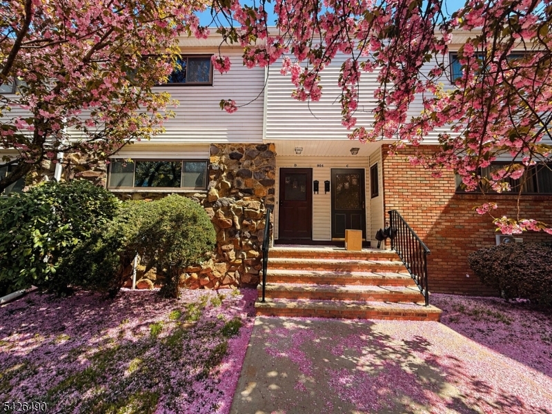 Somerset Park Condo Associa - Residential