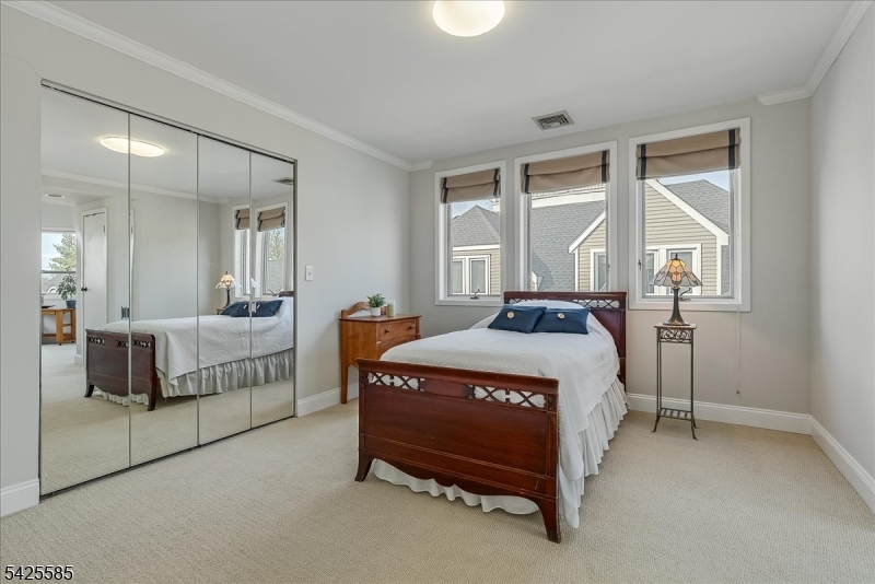 Franklin Corners - Residential