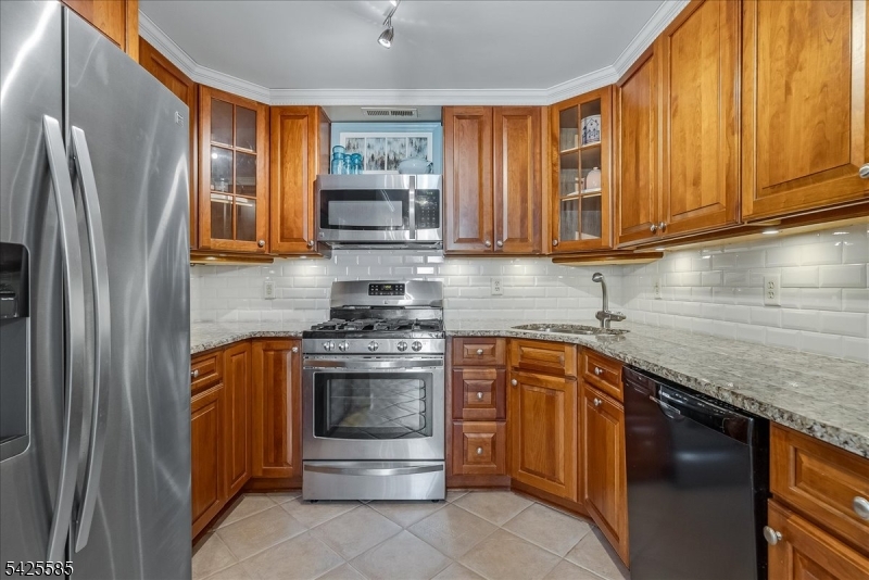 Franklin Corners - Residential