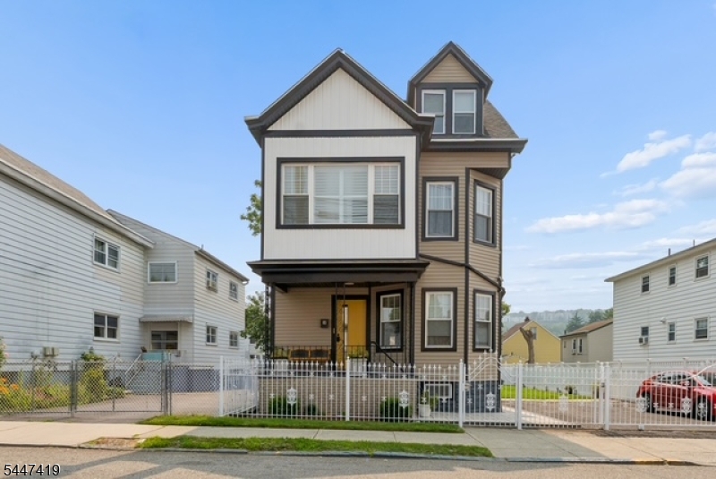Photo 1 of 41 — 83-85 Nagle St, Paterson City, NJ 07501