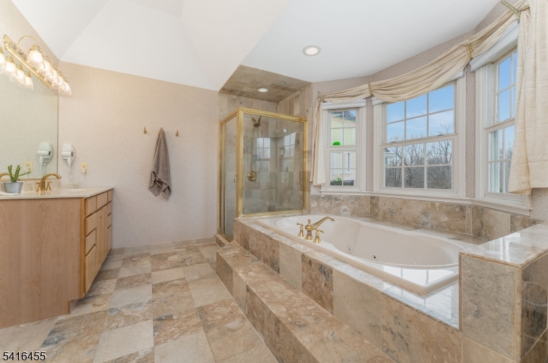 Dove's Landing - Residential