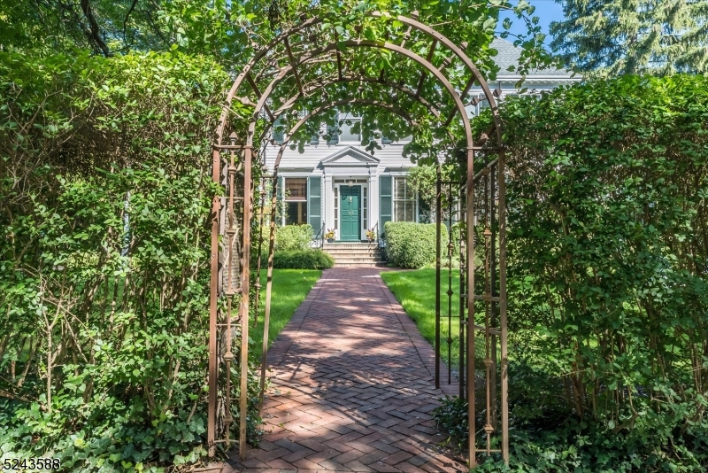 Estate Section - Residential