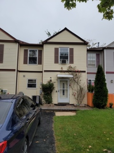 Near Rutgers Livingston Cam - Residential