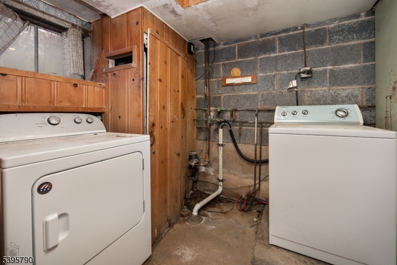 White Meadow Lake - Residential