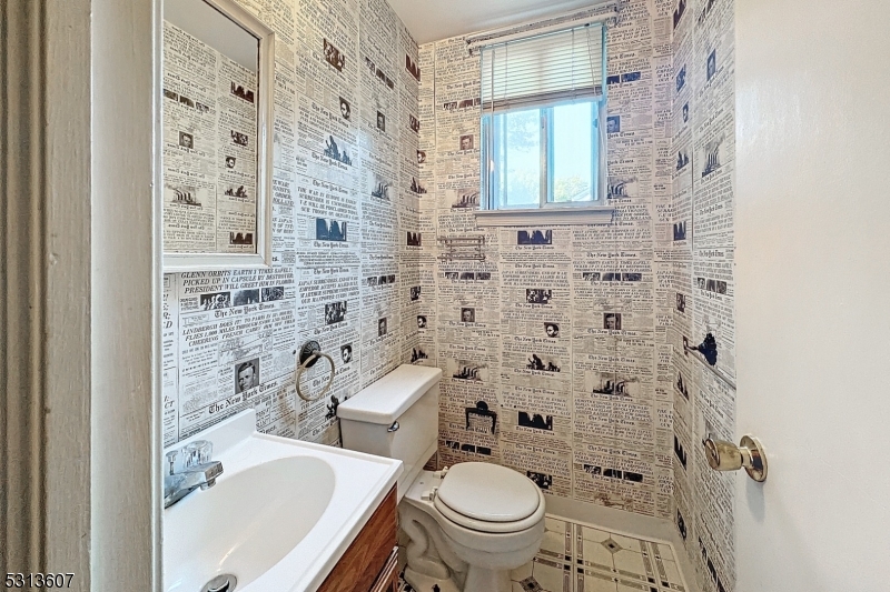 Tenby Chase - Residential