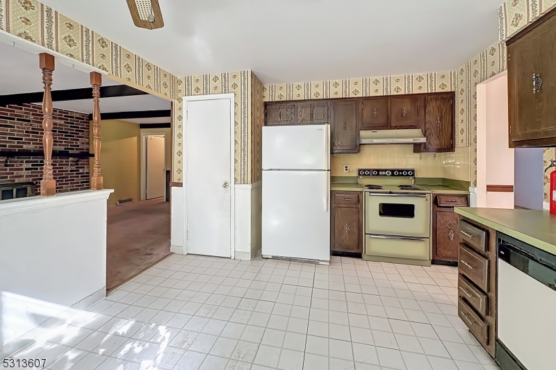 Tenby Chase - Residential