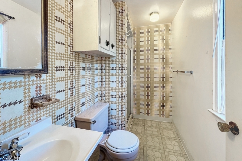 Tenby Chase - Residential