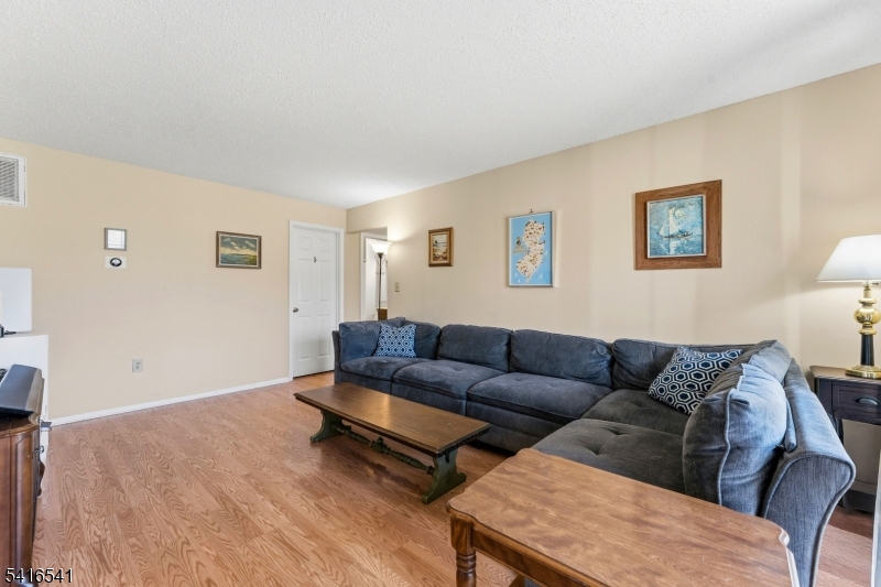 Cedarbrook - Residential