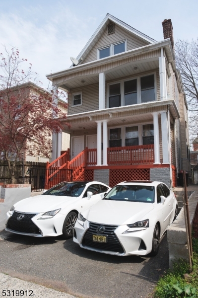 134 N 14th St