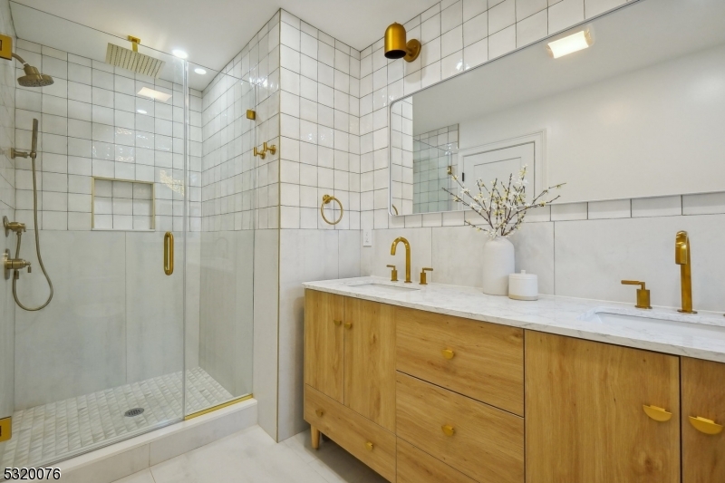 Newstead - Residential