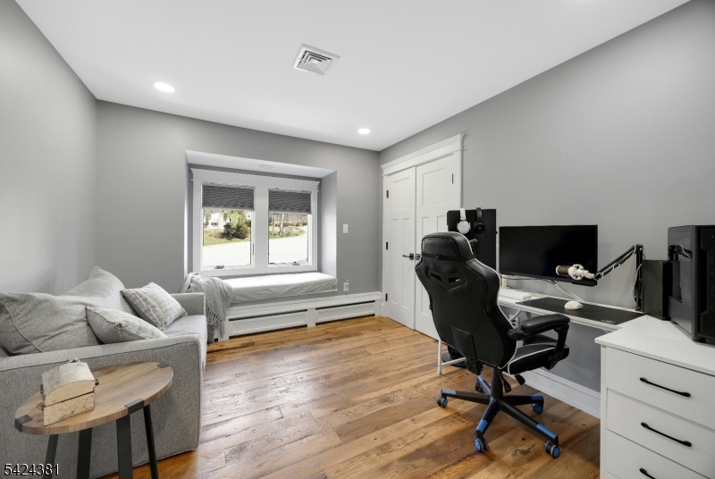 Pines Lake Community - Residential