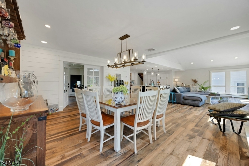 Pines Lake Community - Residential