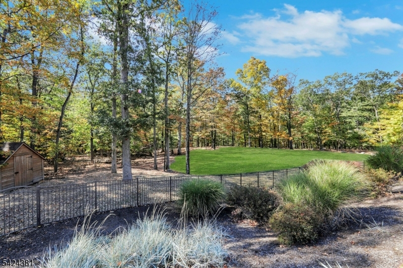 Pines Lake Community - Residential