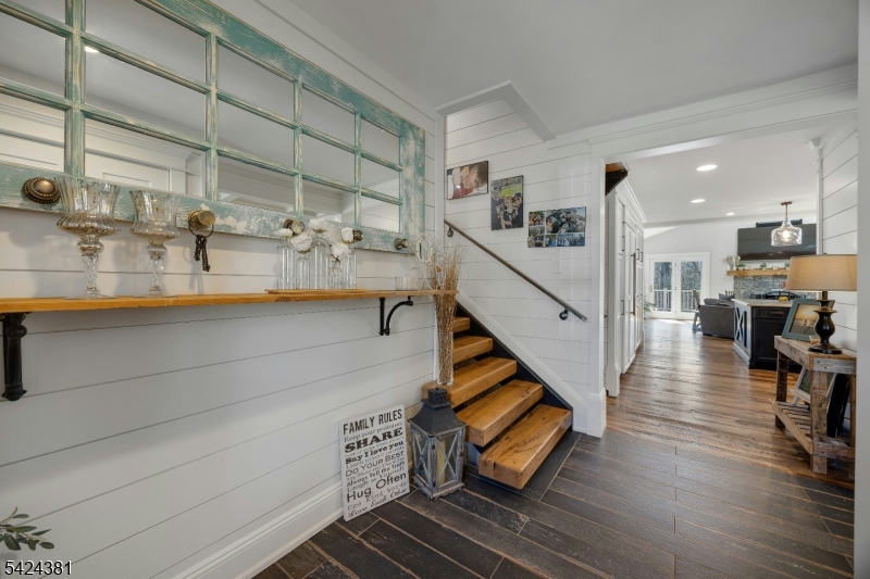 Pines Lake Community - Residential