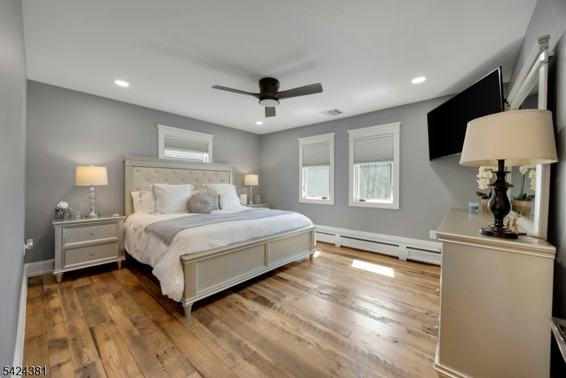 Pines Lake Community - Residential