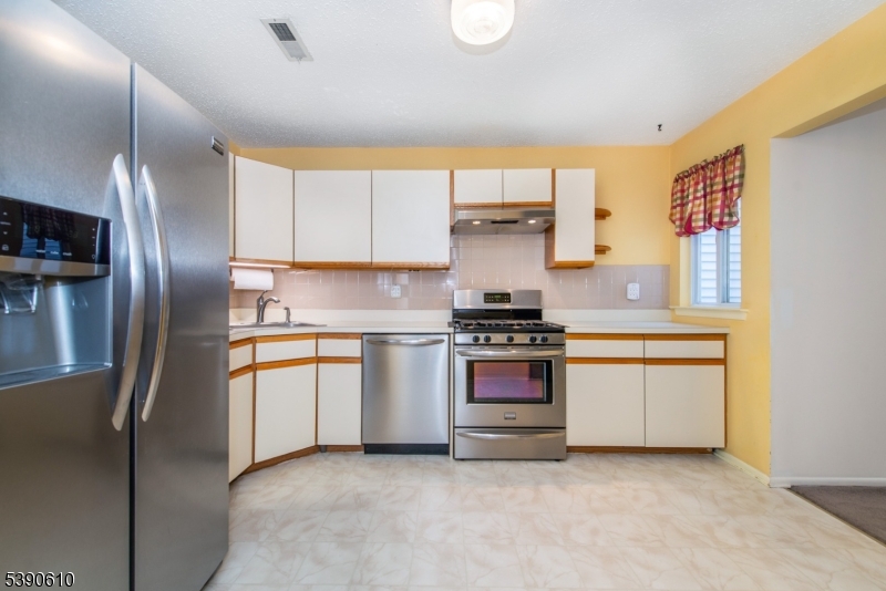 Meadows - Residential