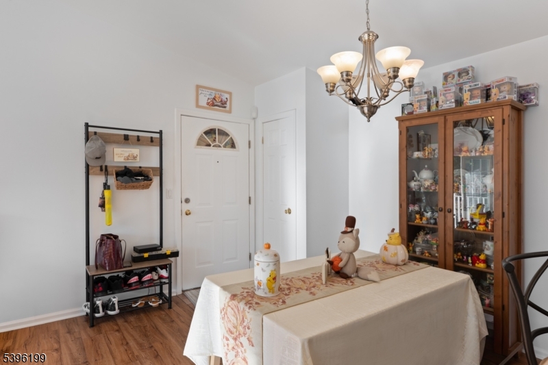 Parkside Ct - Residential