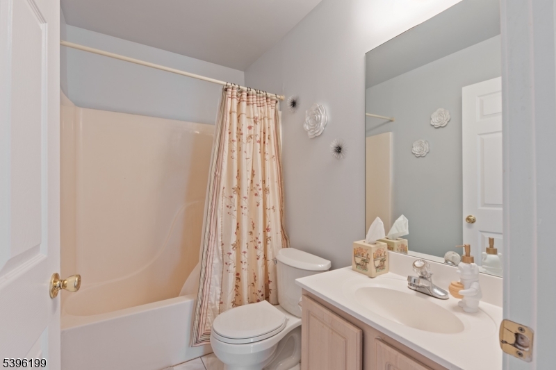 Parkside Ct - Residential