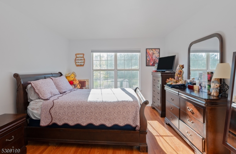 Parkside Ct - Residential