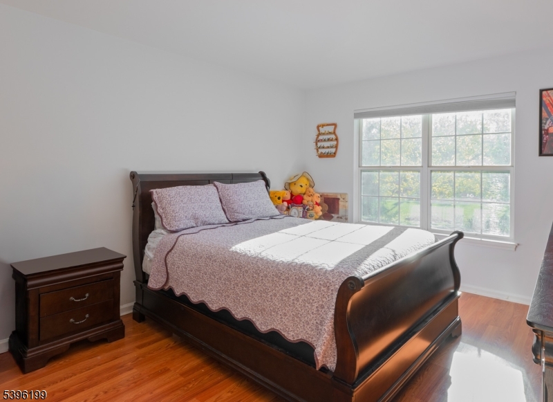 Parkside Ct - Residential