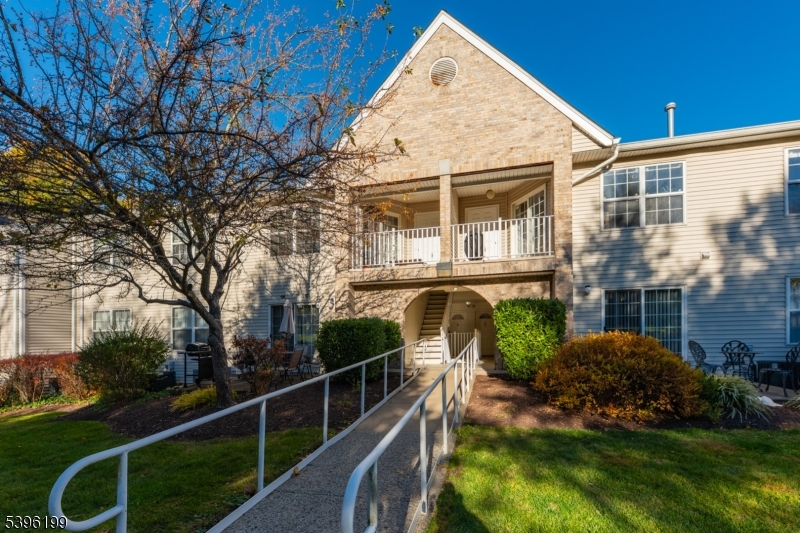 Parkside Ct - Residential