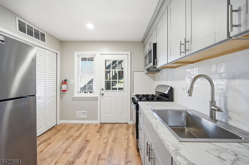 Finderne Heights - Residential