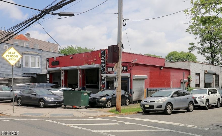 LOCATION, LOCATION.LOCATION!!!  This is an excellent opportunity to own a Mechanic shop conveniently located at the corner of Hudson Street and Hartford, in the Central ward, University Heights Neighborhood. The shop has two tenants! Facing Hudson St, approximately 2000 Square feet, plus 300 Square feet of office space, and Hartford, approximately 1500 Square feet, three half Baths, Zoning R-4 residential, Low-rise, Front 60' x 100 depth = 6000, Lot Size, Building size about 4000 Sqft