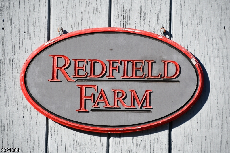 35 Salters Farm Rd