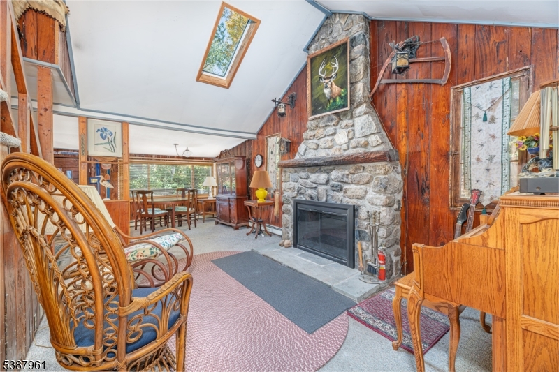 Beautiful Highland Lakes - Residential