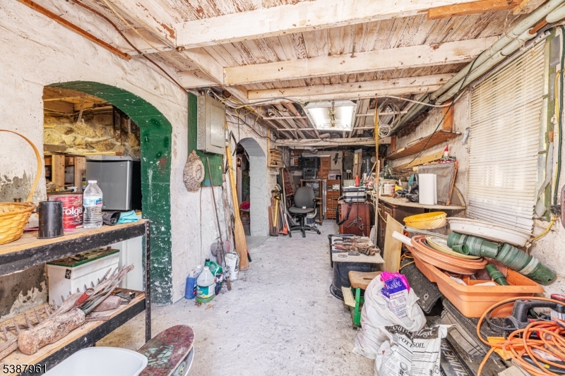 Beautiful Highland Lakes - Residential