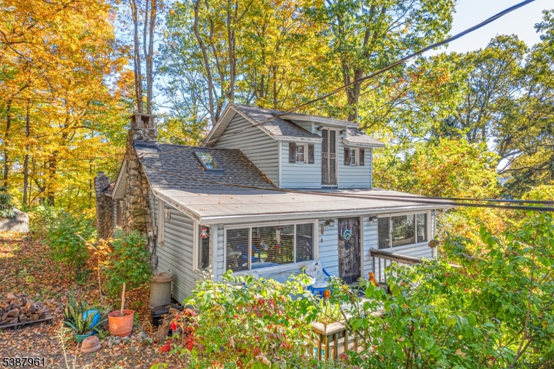 Beautiful Highland Lakes - Residential