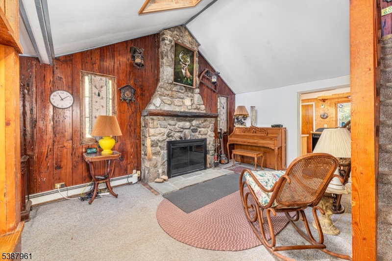 Beautiful Highland Lakes - Residential