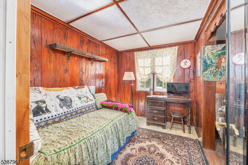 Beautiful Highland Lakes - Residential