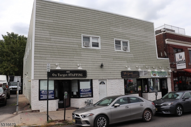 Bloomfield Center - Commercial Sale
