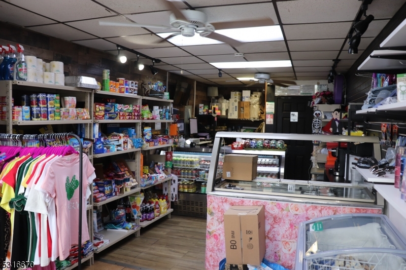 Bloomfield Center - Commercial Sale