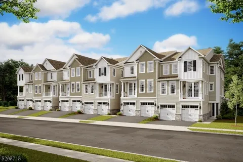 MLS: 3935617