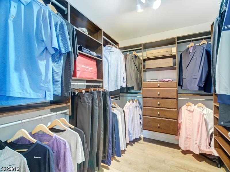 Poets Peak - Residential