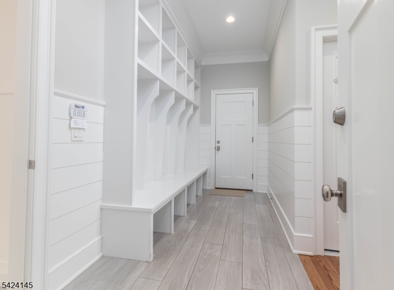 Rolling Hill - Residential